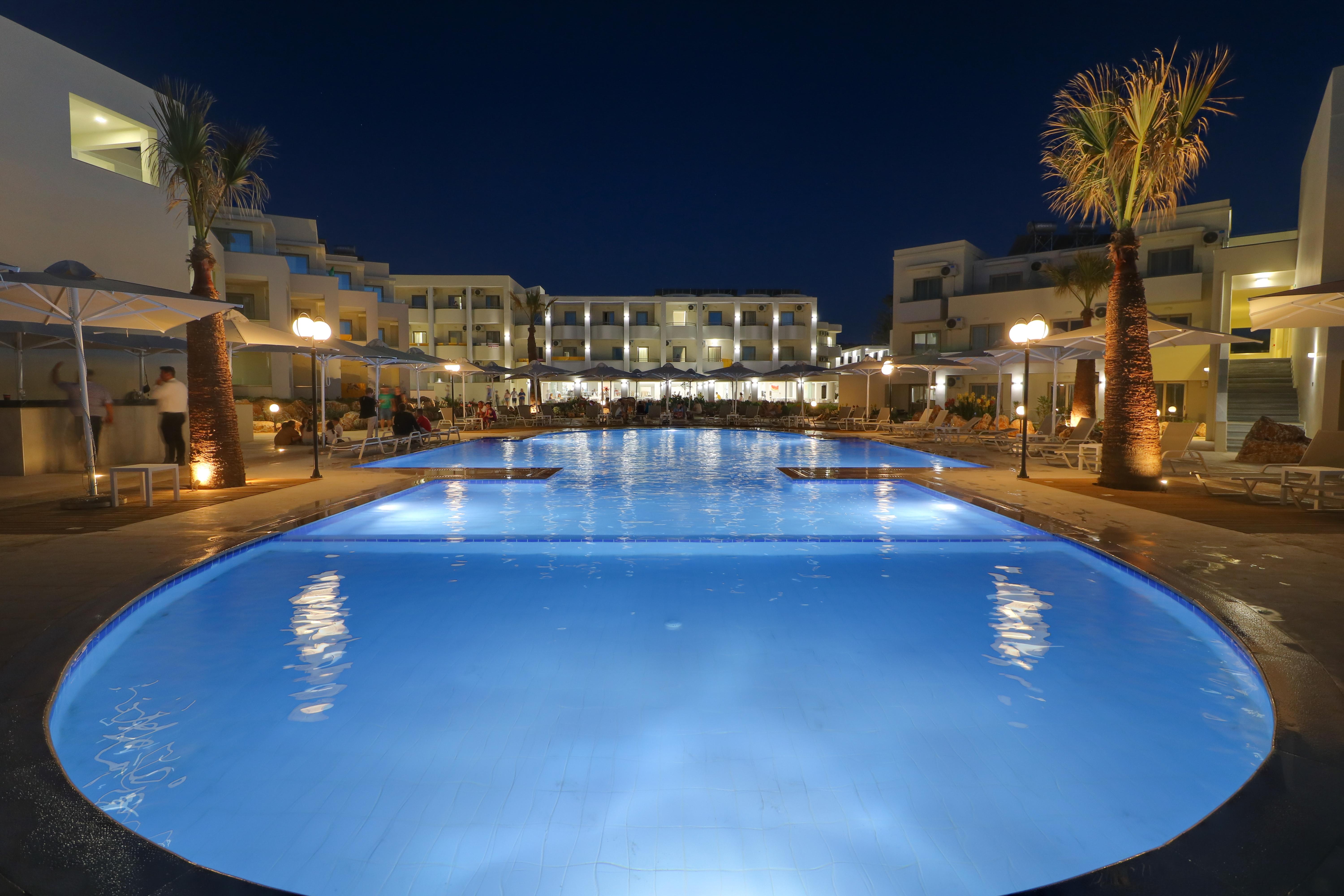 Bomo Rethymno Beach Stavromenos Bagian luar foto